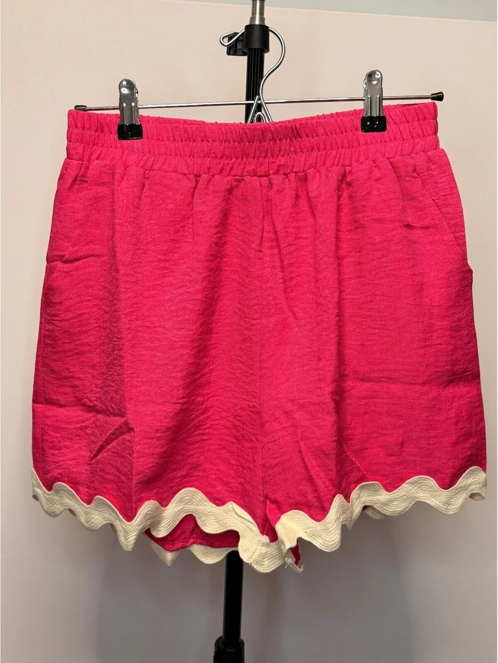 Pink Shorts with White Wavy Trim and Elastic Waistband Entro Medium